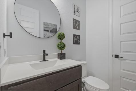 2035 Buckner San Antonio TX 78253