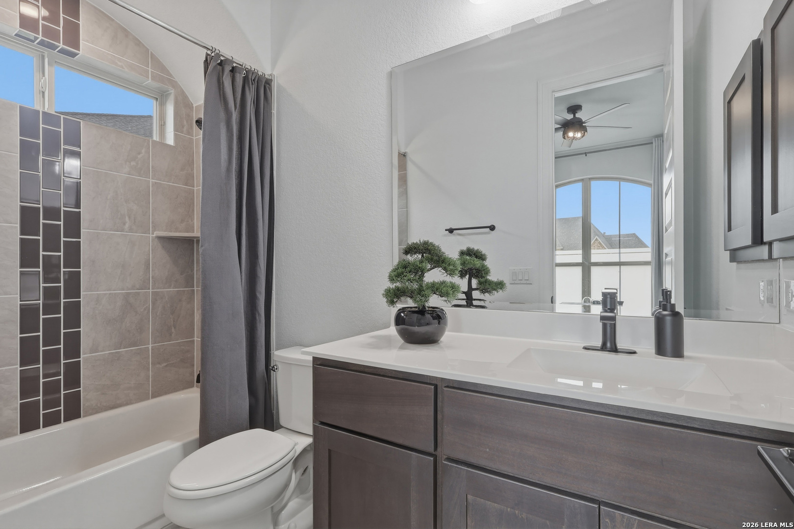 2035 Buckner San Antonio TX 78253