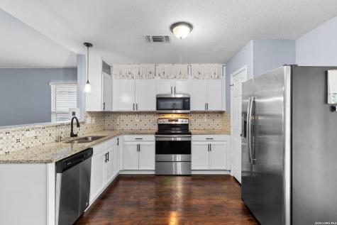 6019 Old Chimney San Antonio TX 78250