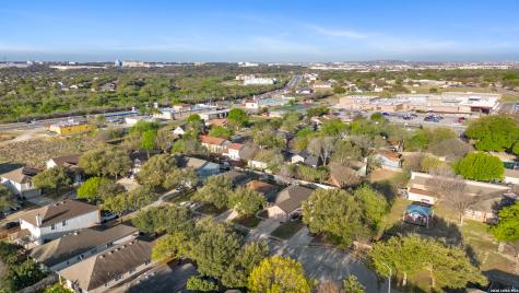 6019 Old Chimney San Antonio TX 78250