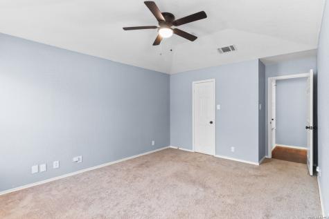 6019 Old Chimney San Antonio TX 78250