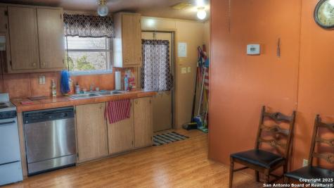 560 Pine Mountain Camp Wood TX 78833