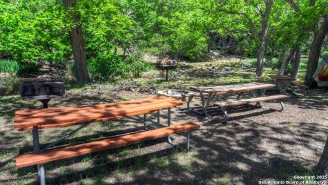 560 Pine Mountain Camp Wood TX 78833