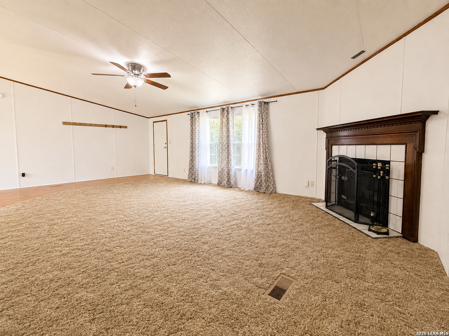 1935 Hickory Way San Antonio TX 78264