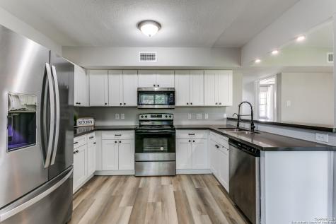 12719 Prima Vista Drive San Antonio TX 78233