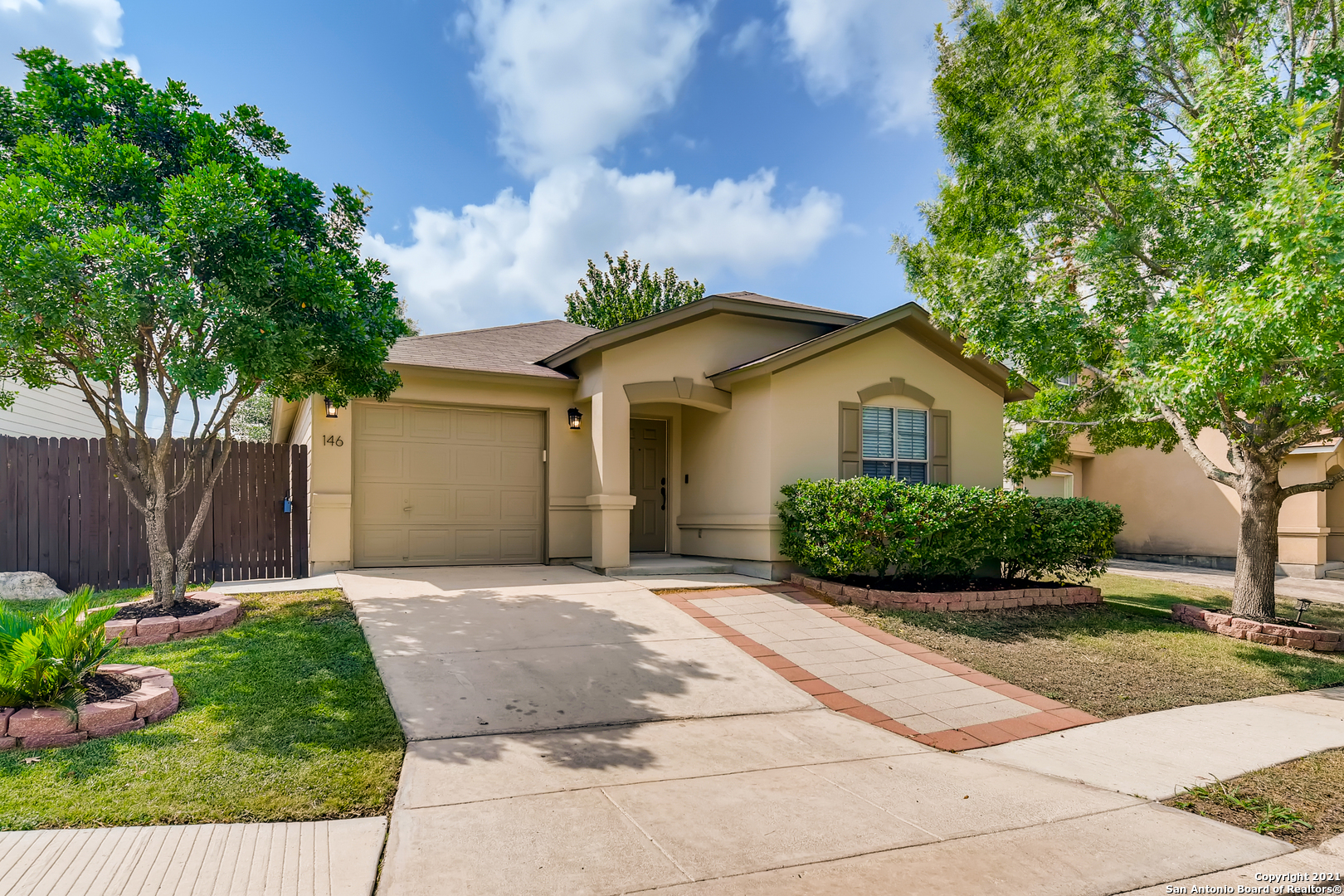 146 Agency Oaks San Antonio TX 78249