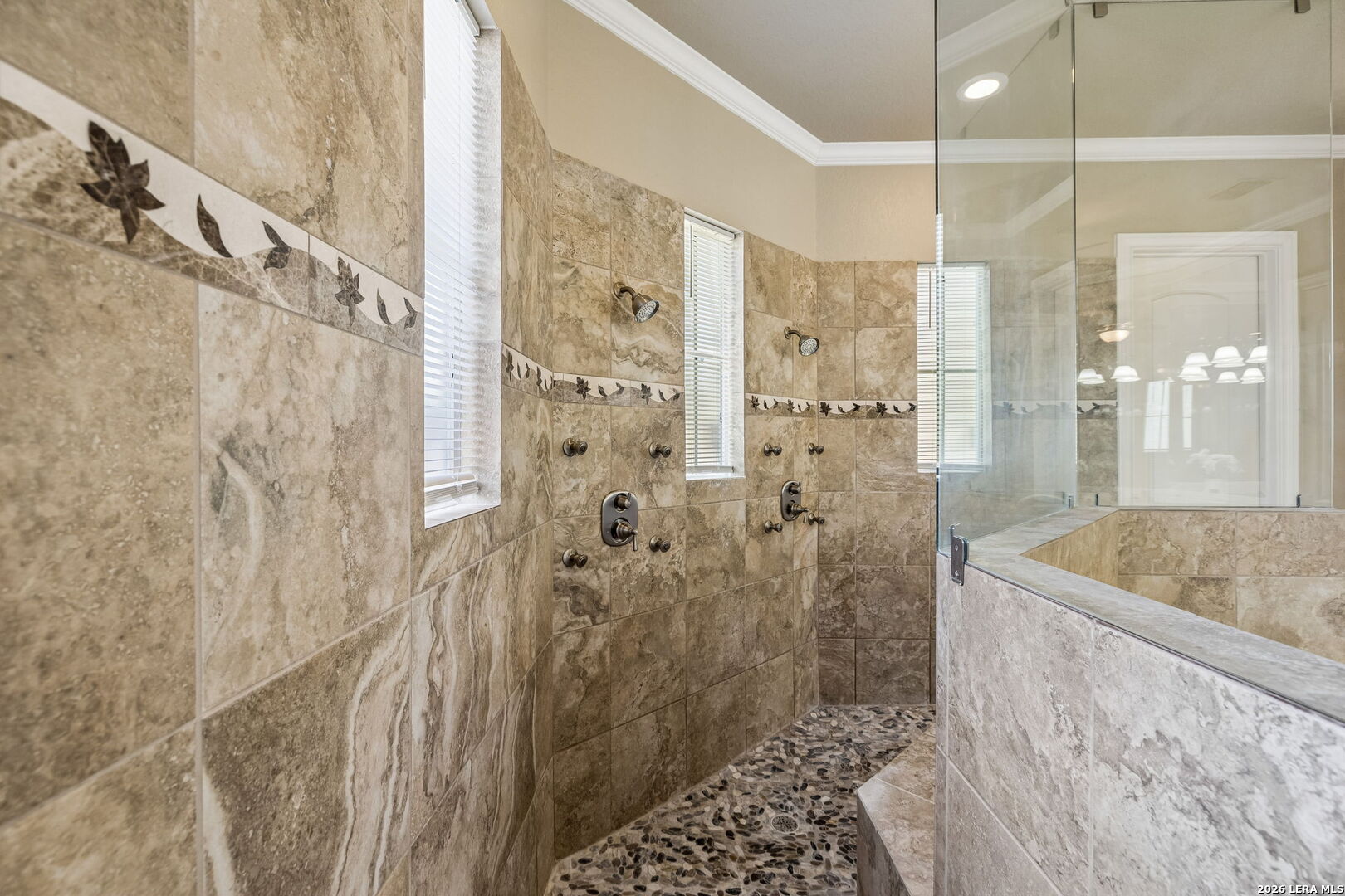 210 Persimmon Pond Shavano Park TX 78231