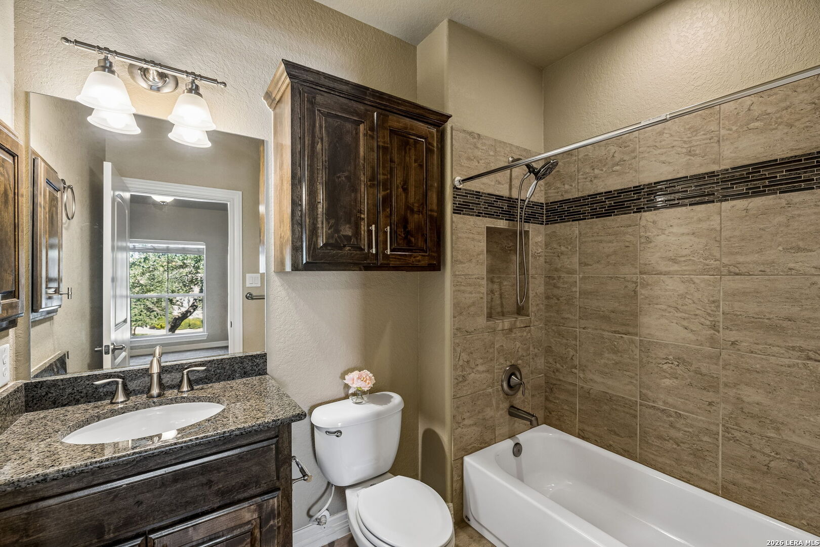 210 Persimmon Pond Shavano Park TX 78231
