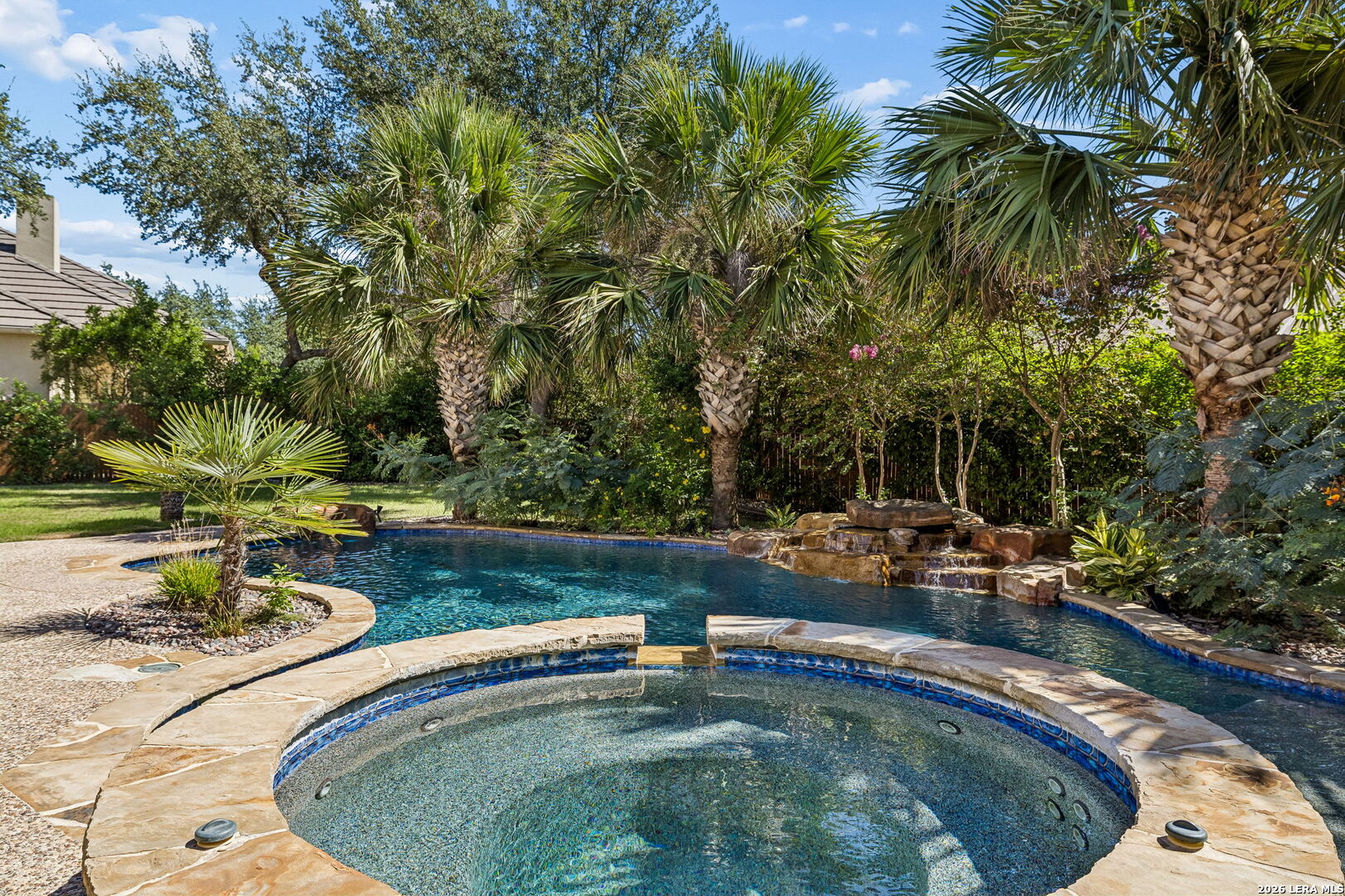 210 Persimmon Pond Shavano Park TX 78231