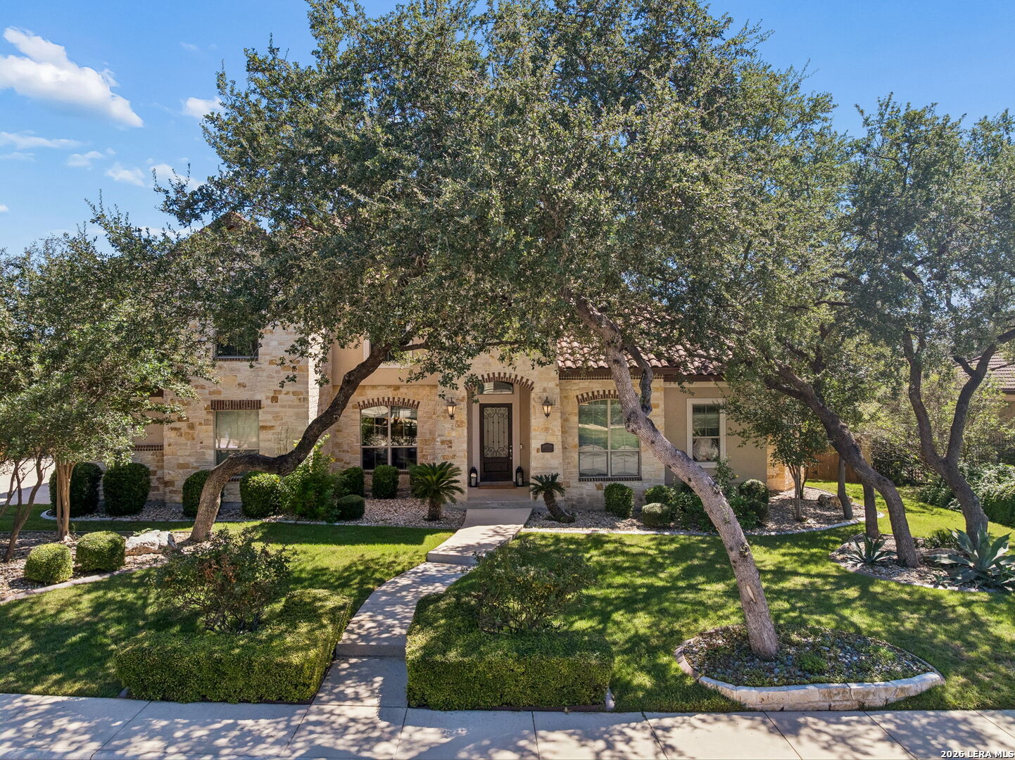 210 Persimmon Pond Shavano Park TX 78231