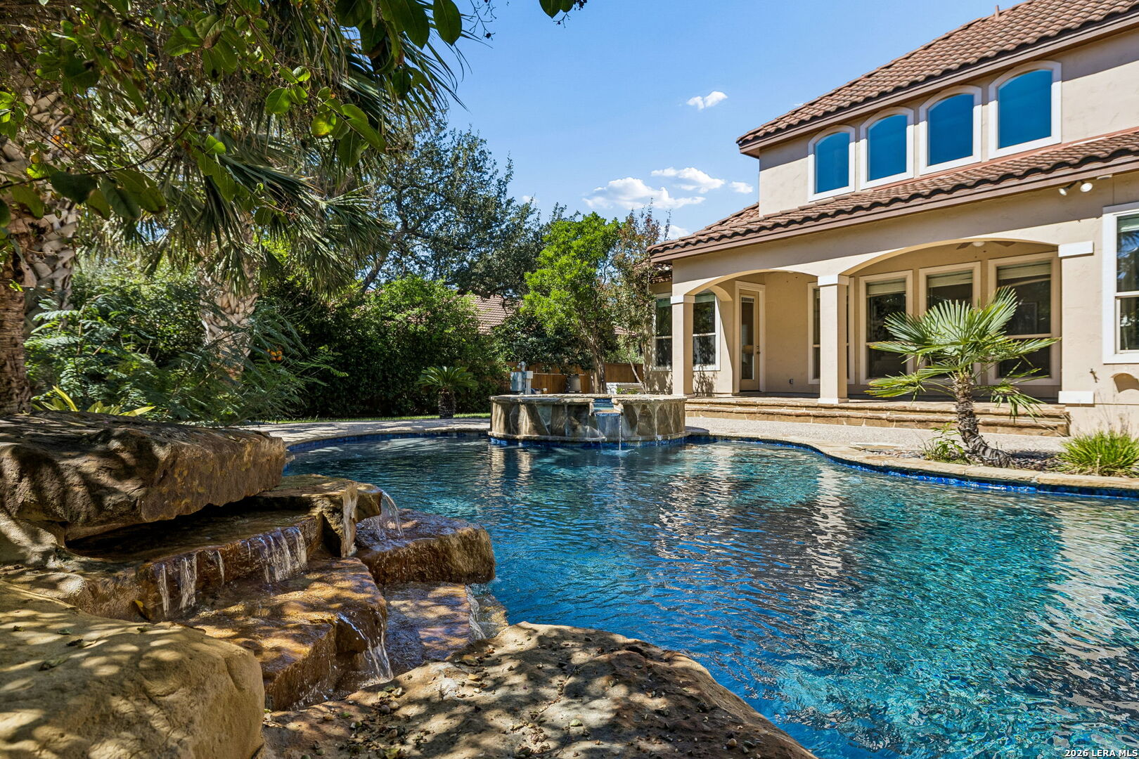 210 Persimmon Pond Shavano Park TX 78231