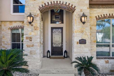 210 Persimmon Pond Shavano Park TX 78231