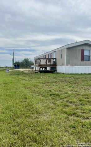 437 N Yule Avenue Charlotte TX 78011