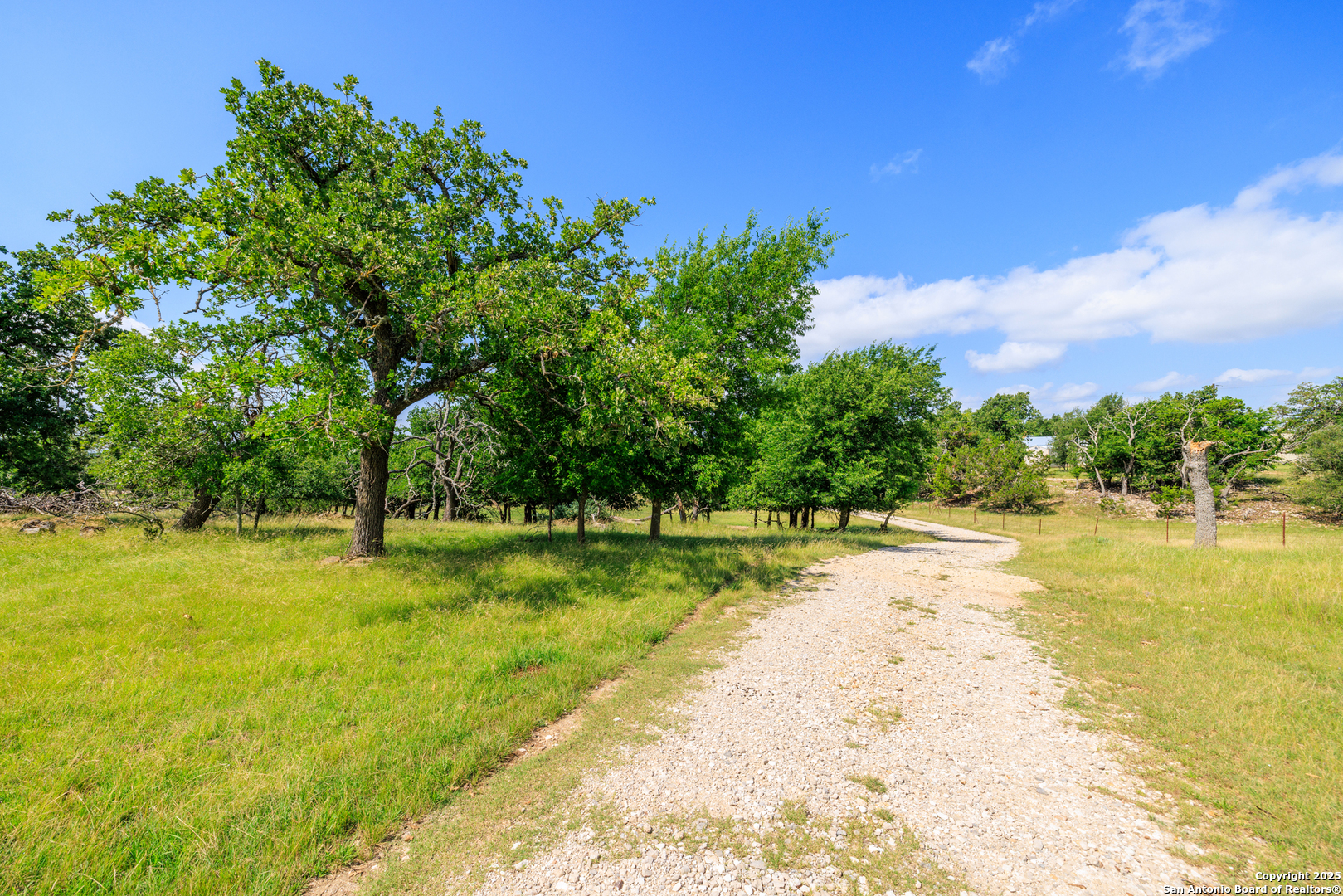 8218 N Us Highway 87 Fredericksburg TX 78624