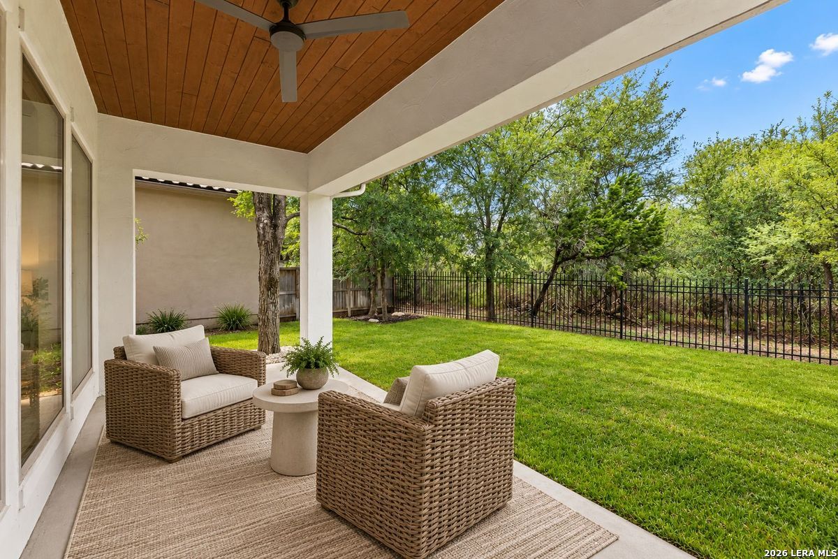 563 Talmadge Lane Shavano Park TX 78249