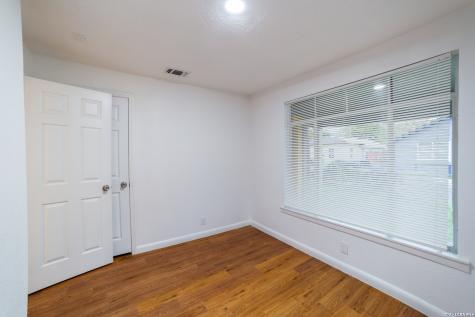 1946 Nolan San Antonio TX 78202