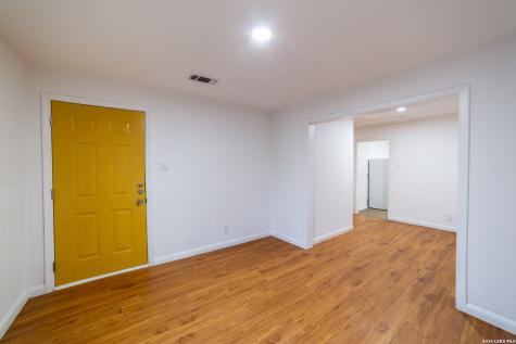 1946 Nolan San Antonio TX 78202