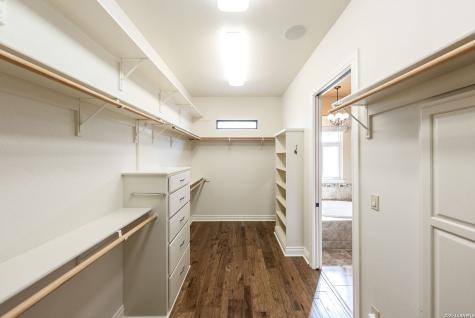 2916 Rock Barn Kerrville TX 78028