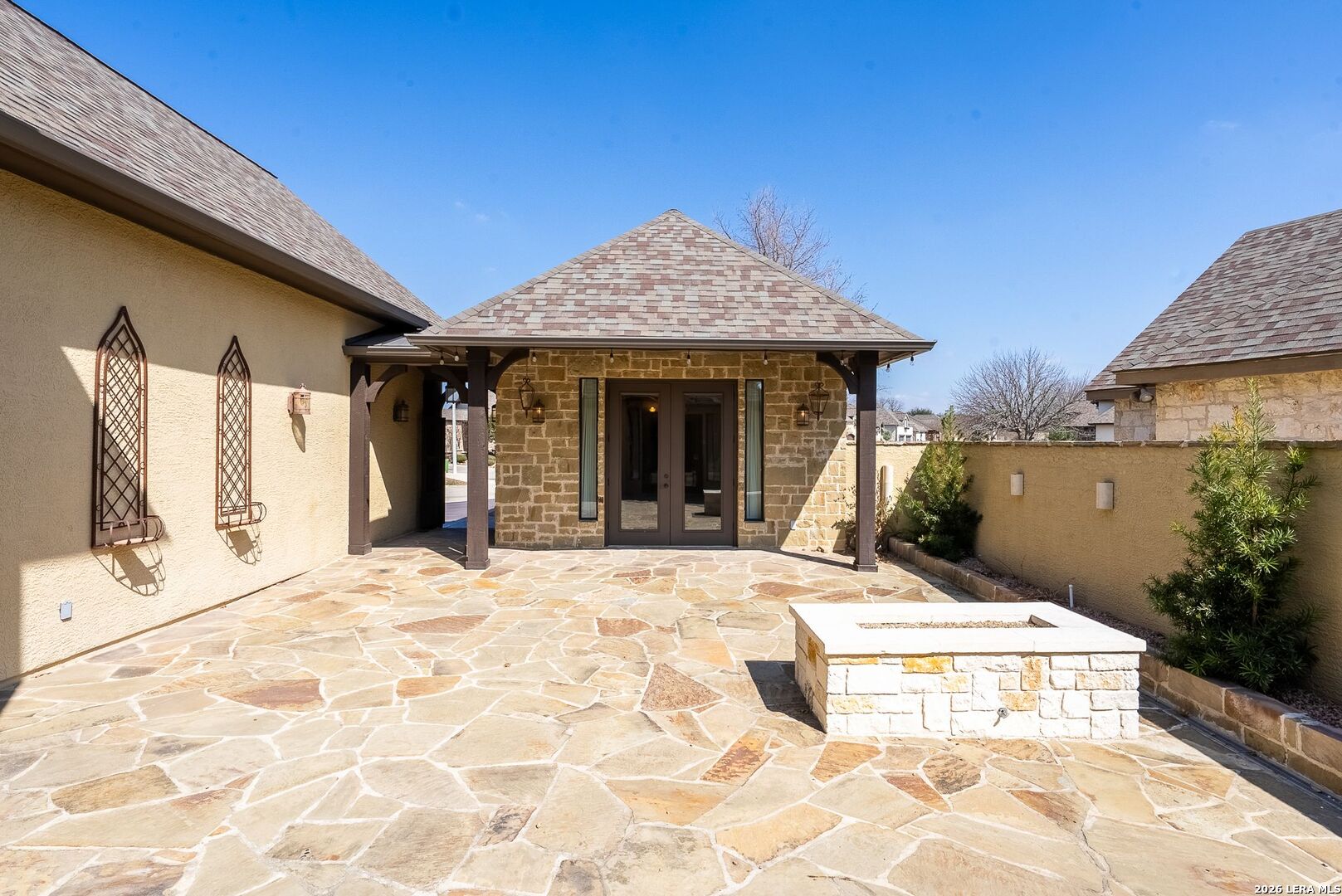 2916 Rock Barn Kerrville TX 78028