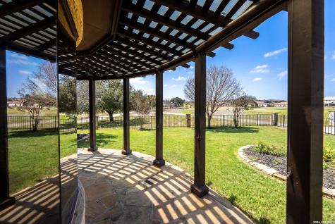 2916 Rock Barn Kerrville TX 78028
