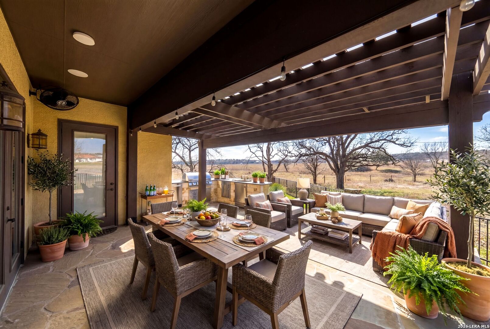 2916 Rock Barn Kerrville TX 78028