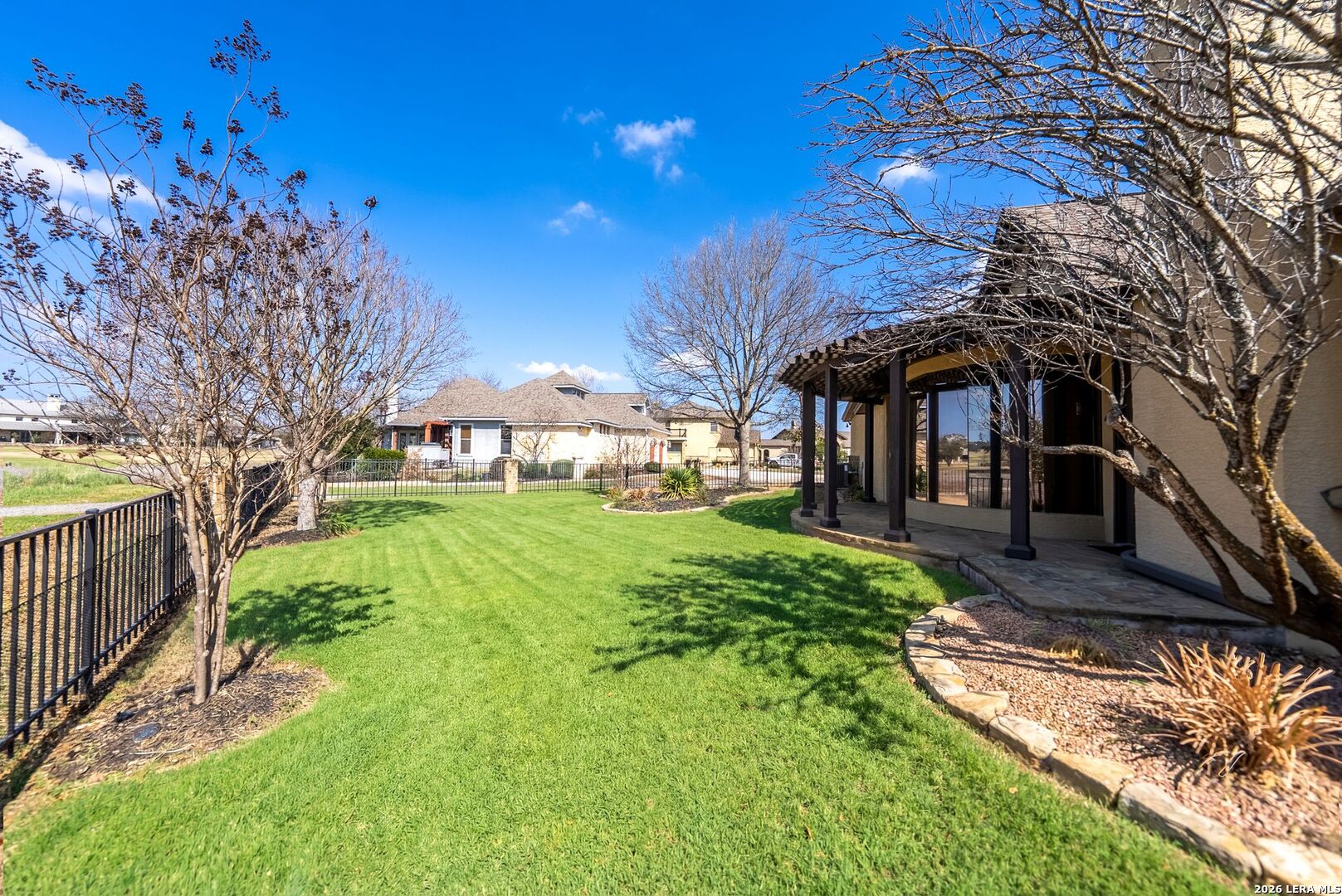 2916 Rock Barn Kerrville TX 78028