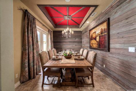 2916 Rock Barn Kerrville TX 78028