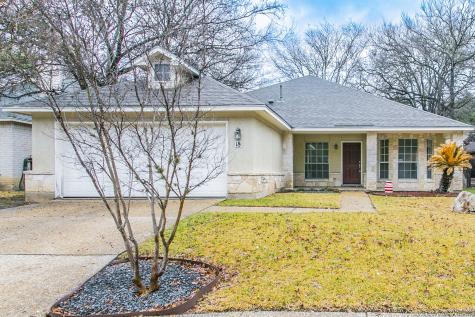 18 Dallari Court San Antonio TX 78216