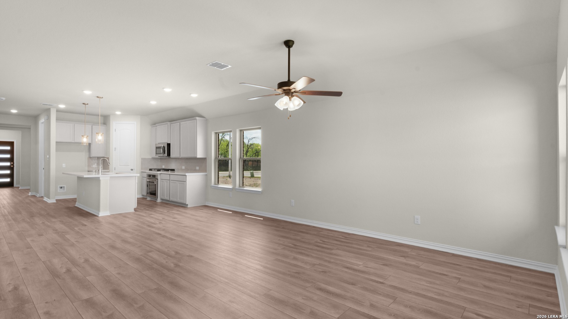 11104 Prairie Landing Converse TX 78109