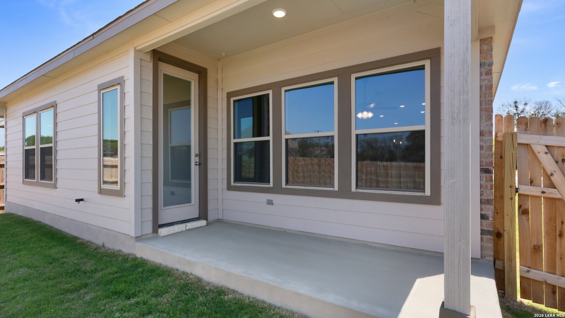 11104 Prairie Landing Converse TX 78109