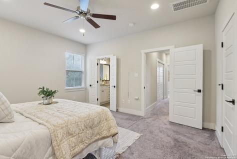 140 Claremont #102 San Antonio TX 78209