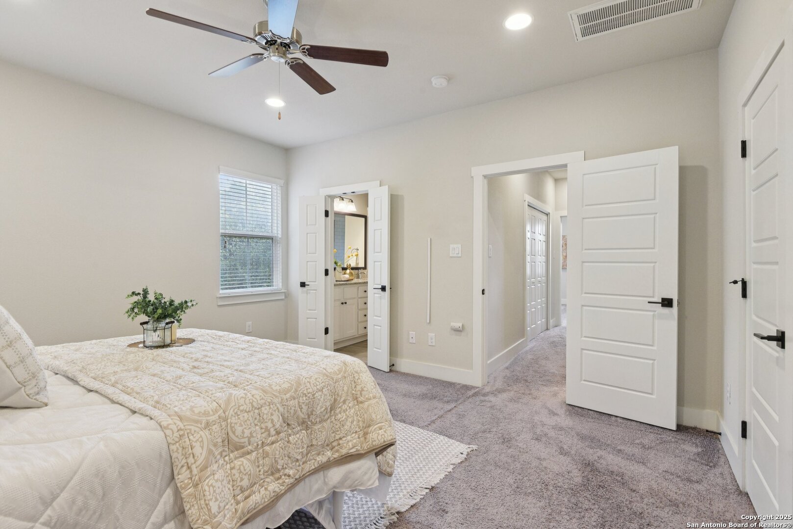 140 Claremont #102 San Antonio TX 78209