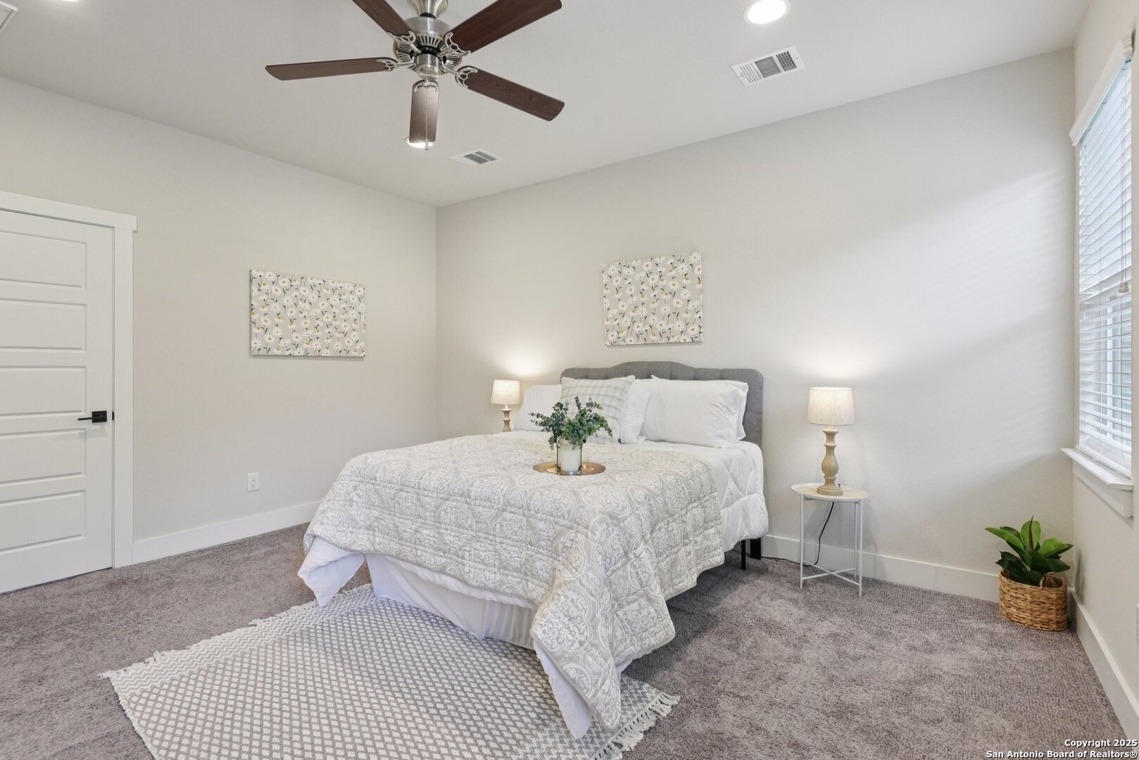 140 Claremont #102 San Antonio TX 78209