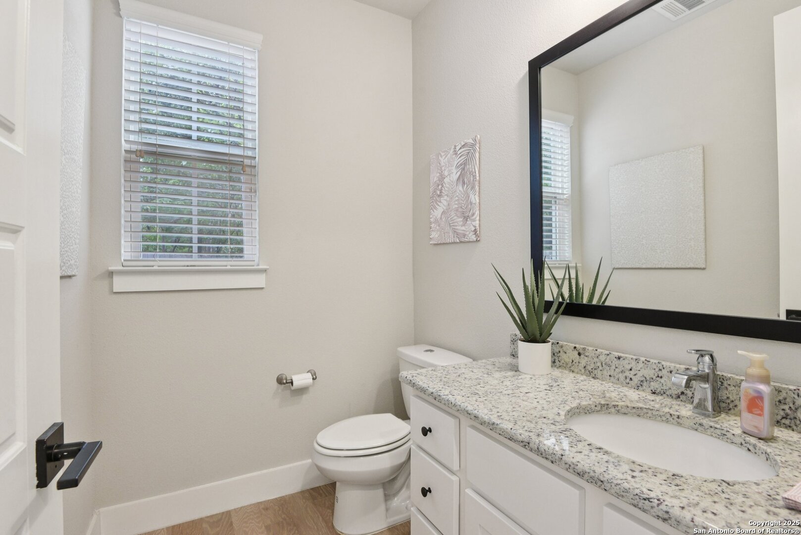 140 Claremont #102 San Antonio TX 78209