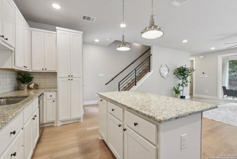 140 Claremont #102 San Antonio TX 78209