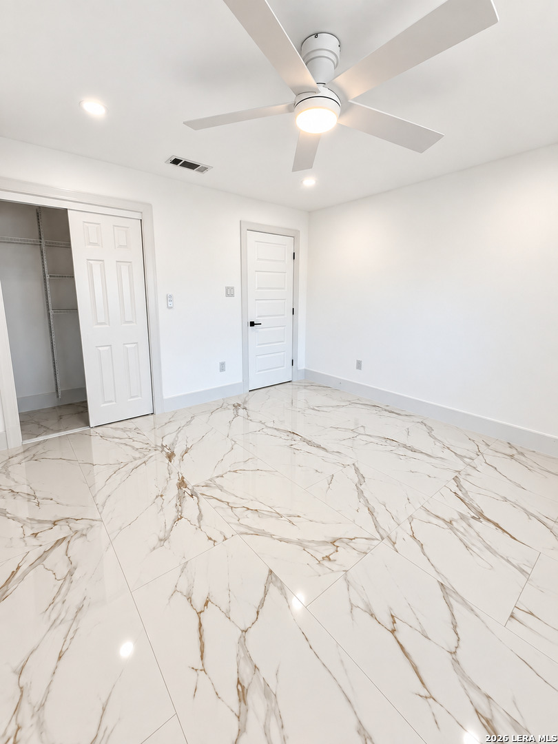 109 Live Oak Drive Pleasanton TX 78064