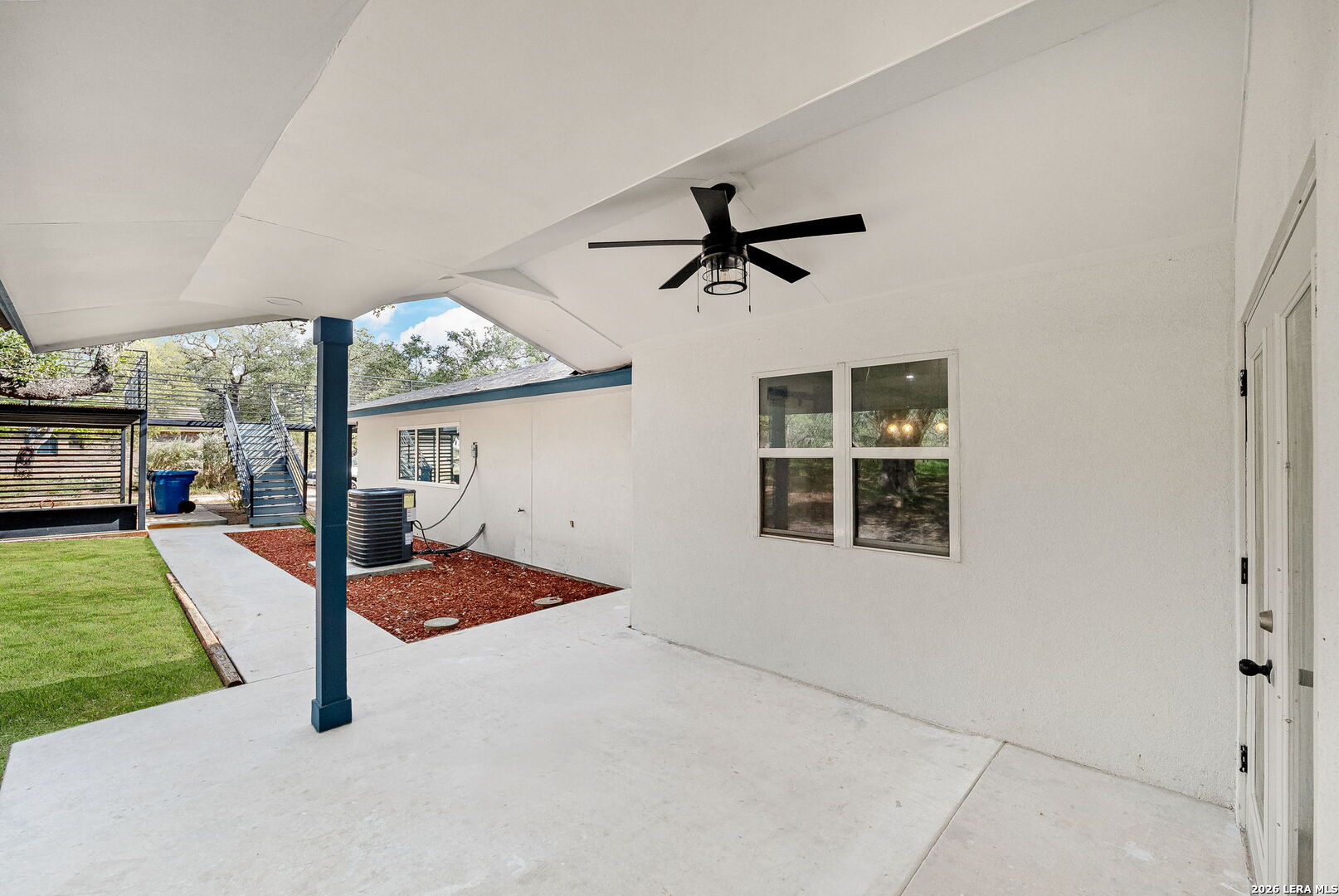 109 Live Oak Drive Pleasanton TX 78064