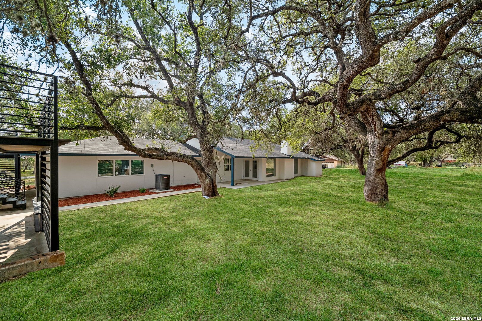 109 Live Oak Drive Pleasanton TX 78064
