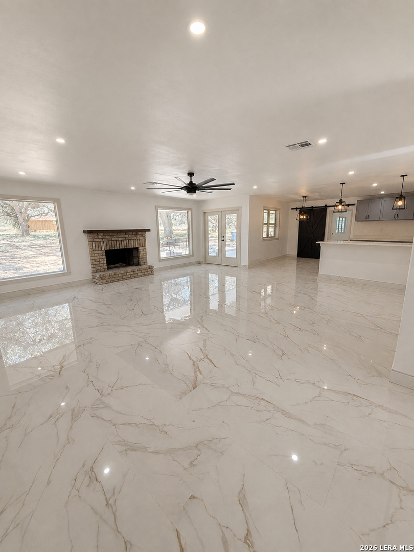 109 Live Oak Drive Pleasanton TX 78064