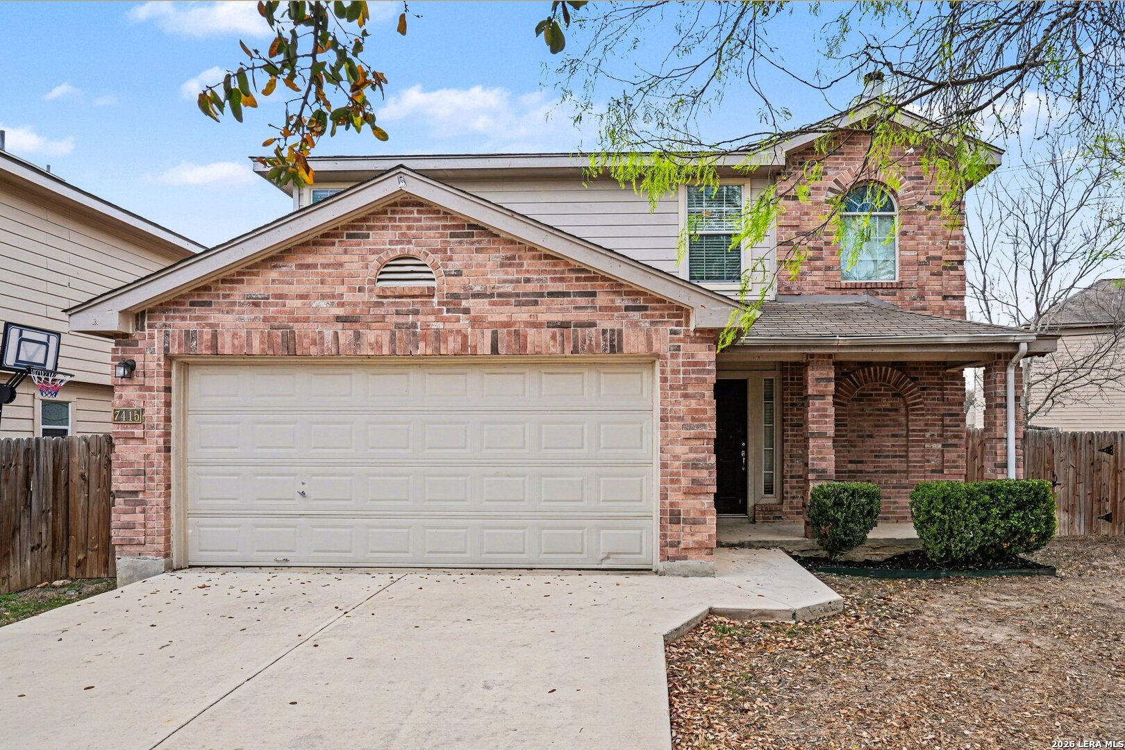 7415 Lacey Oak San Antonio TX 78223