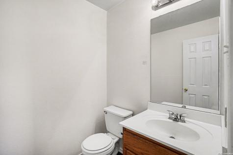 7415 Lacey Oak San Antonio TX 78223