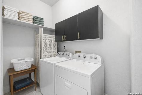 704 N Creek Road Comfort TX 78013