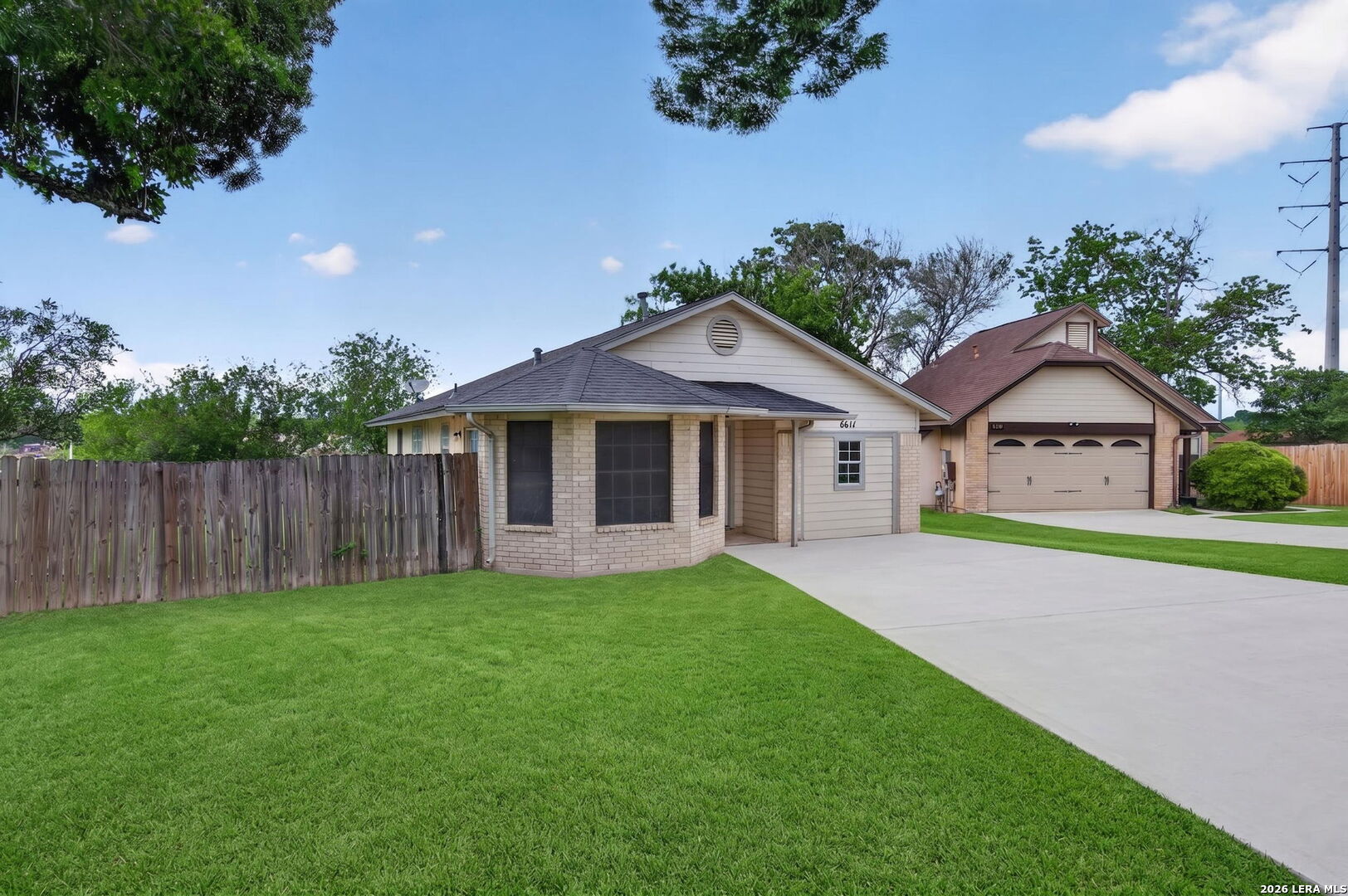 6411 Royalty Point Leon Valley TX 78238