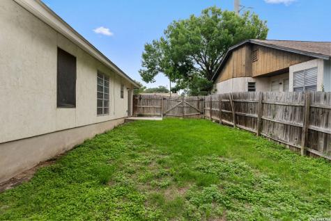 6411 Royalty Point Leon Valley TX 78238