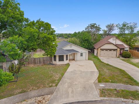 6411 Royalty Point Leon Valley TX 78238