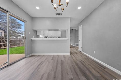 6411 Royalty Point Leon Valley TX 78238