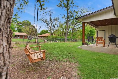 812 Lafayette Castroville TX 78009