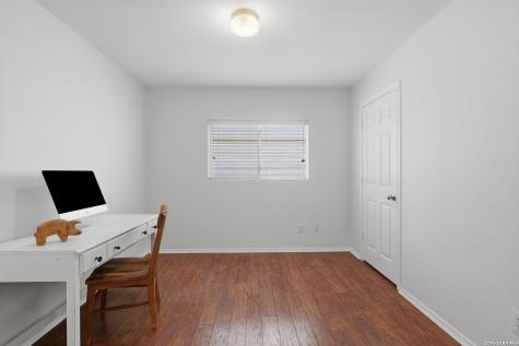 27022 Rustic Cabin San Antonio TX 78260