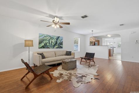 27022 Rustic Cabin San Antonio TX 78260