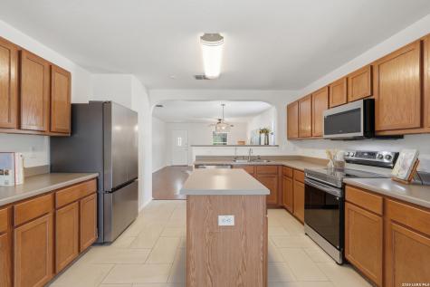 27022 Rustic Cabin San Antonio TX 78260
